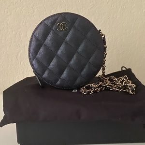 Chanel round clutch with chain GDHW 19S